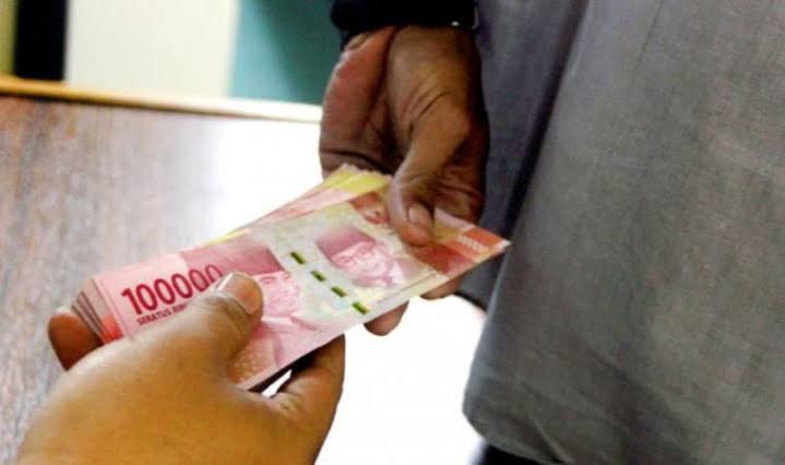 Perlukah Pungutan pada saat Pengambilan Sumpah Advokat ?